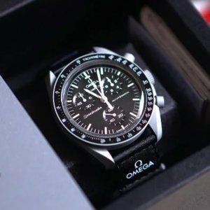 Omega x Swatch Moonswatch Mission to the Moon